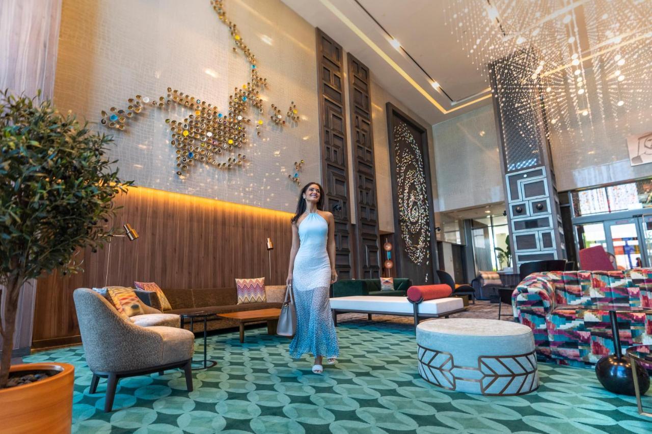Hyatt Centric Jumeirah Ντουμπάι Εξωτερικό φωτογραφία Lobby